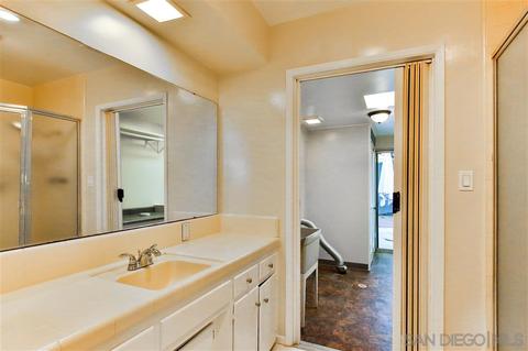 848 Omar Dr, Escondido, CA 92025 photo 17