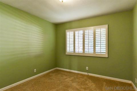 848 Omar Dr, Escondido, CA 92025 photo 9