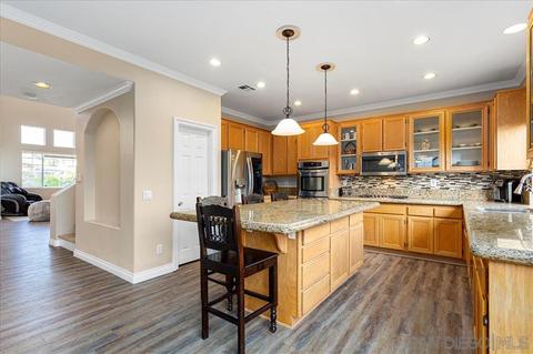 5067 Avocado Park Ln, Fallbrook, CA 92028 photo 8