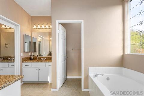 5067 Avocado Park Ln, Fallbrook, CA 92028 photo 18