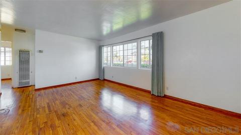 365 Calla Ave, Imperial Beach, CA 91932 photo 3