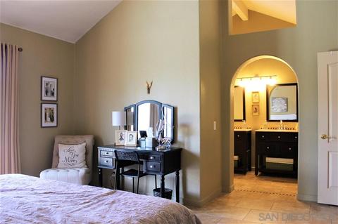 9014 Summerhill Pt, Alpine, CA 91901 photo 16