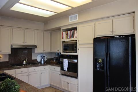 9014 Summerhill Pt, Alpine, CA 91901 photo 5