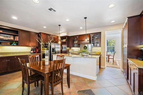 2686 Peppertree Way, Carlsbad, CA 92009 photo 6