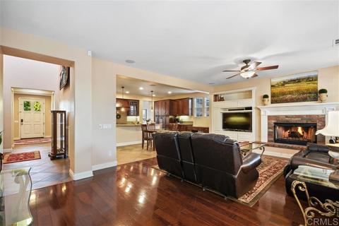 2686 Peppertree Way, Carlsbad, CA 92009 photo 5