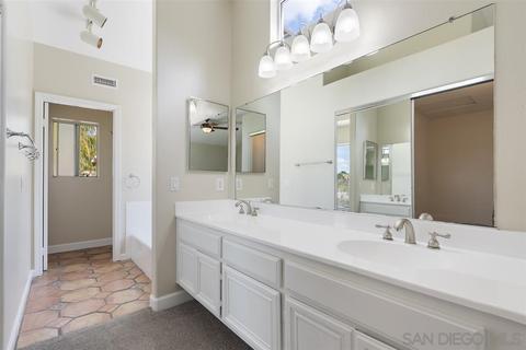 31021 Humbolt Ct, Temecula, CA 92591 photo 16