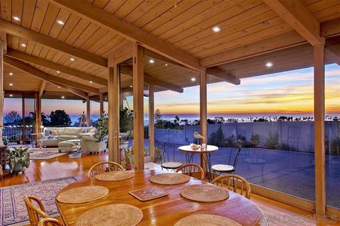 6051 Folsom Dr, La Jolla, CA 92037 photo 5