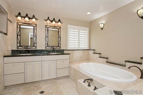 4351 Oxford, La Mesa, CA 91942 photo 9