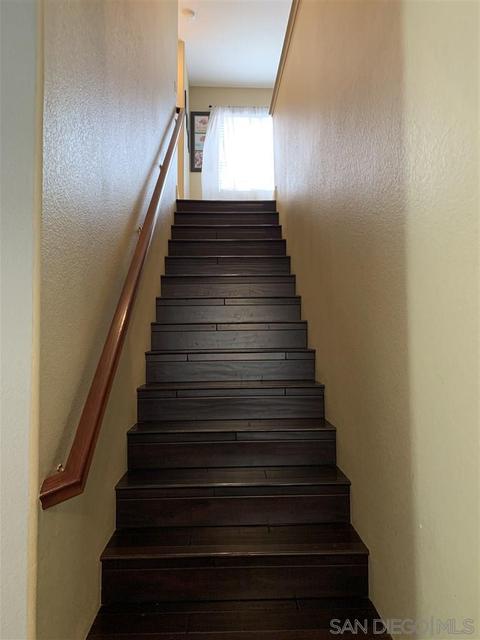 1084 Greenway Rd, Oceanside, CA 92057 photo 7