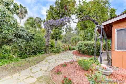 2602 69th St, Lemon Grove, CA 91945 photo 2
