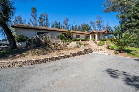 280 Haley St, Ramona, CA 92065 photo 2