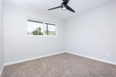 125 Riviera Dr, Oceanside, CA 92054 photo 14