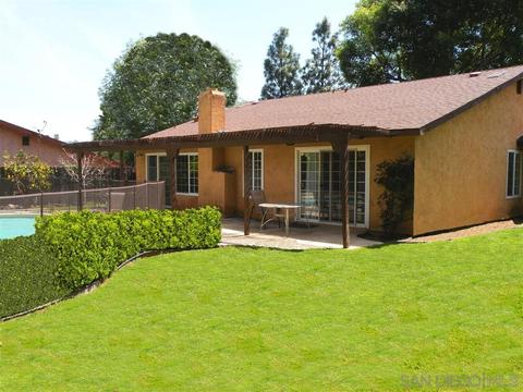 1878 Glenridge Rd, Escondido, CA 92027 photo 2