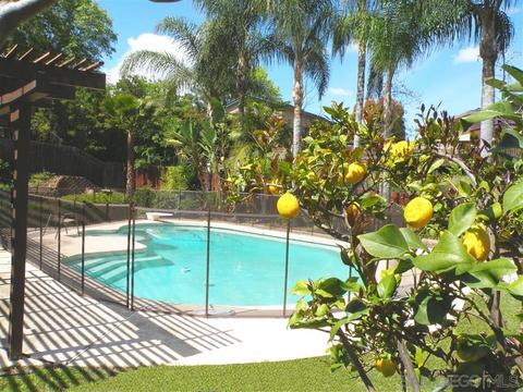 1878 Glenridge Rd, Escondido, CA 92027 photo 1