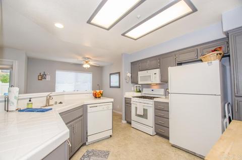 445 Whispering Willow Dr #C, Santee, CA 92071 photo 3
