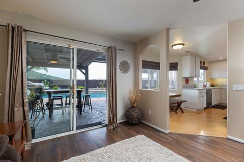 10116 Pinery Grv, Lakeside, CA 92040 photo 7