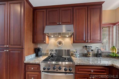 3011 Quebrada Cir, Carlsbad, CA 92009 photo 17