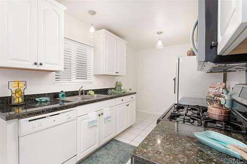325 San Dimas Ave, Oceanside, CA 92057 photo 16