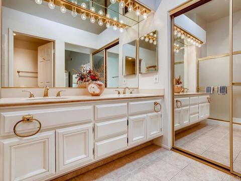 4726 Galicia Way, Oceanside, CA 92056 photo 18