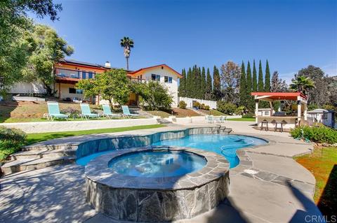 1519 Maxwell Ln, Vista, CA 92084 photo 1