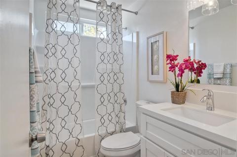176 Francesca, Oceanside, CA 92057 photo 10