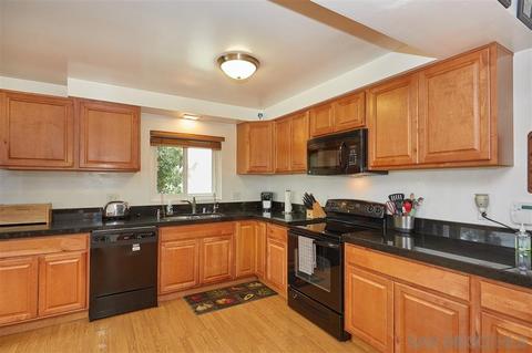 4744 Lee Ave, La Mesa, CA 91942 photo 6