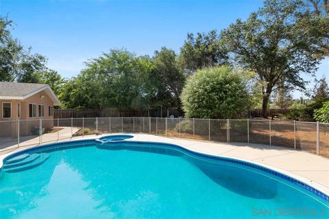 2768 Surrey Ln, Escondido, CA 92029 photo 17
