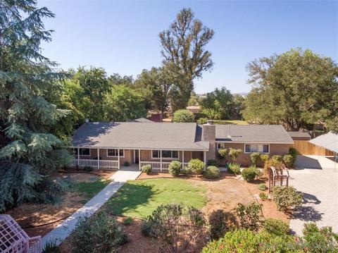 2768 Surrey Ln, Escondido, CA 92029 photo 2