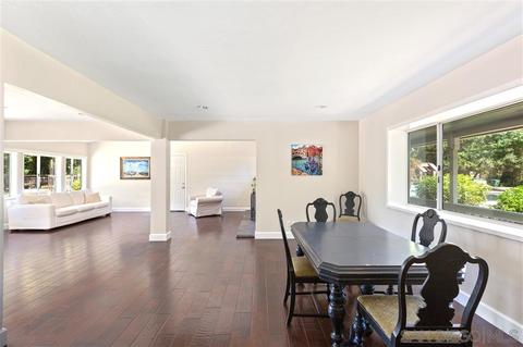2768 Surrey Ln, Escondido, CA 92029 photo 10