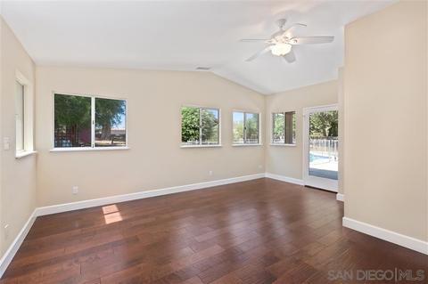2768 Surrey Ln, Escondido, CA 92029 photo 19