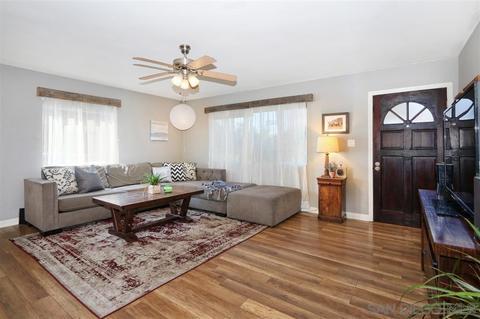 3265 Roberta Ln, Oceanside, CA 92054 photo 2