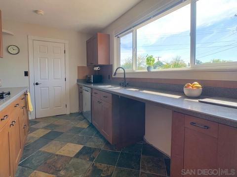 14416 Springvale St, Poway, CA 92064 photo 4