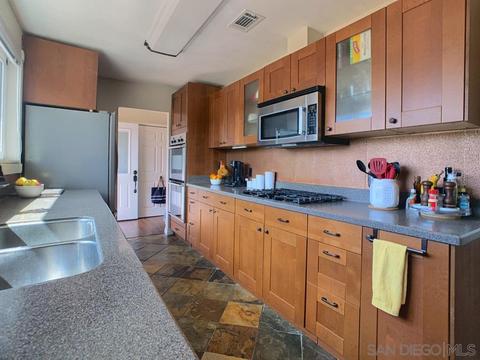 14416 Springvale St, Poway, CA 92064 photo 6