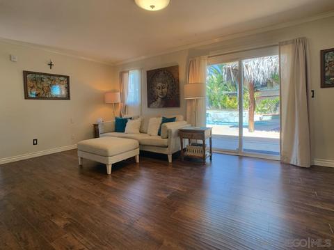 14416 Springvale St, Poway, CA 92064 photo 2