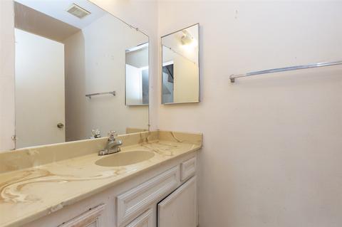 1034 Leland St #20, Spring Valley, CA 91977 photo 5