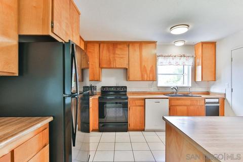 145 Promontory Dr, El Cajon, CA 92021 photo 8
