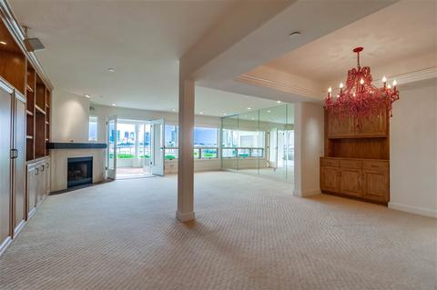 1099 1st St #109, Coronado, CA 92118 photo 2