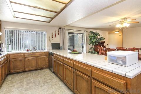 2034 Braidwood St, El Cajon, CA 92020 photo 6