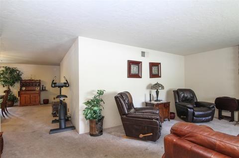 2034 Braidwood St, El Cajon, CA 92020 photo 18