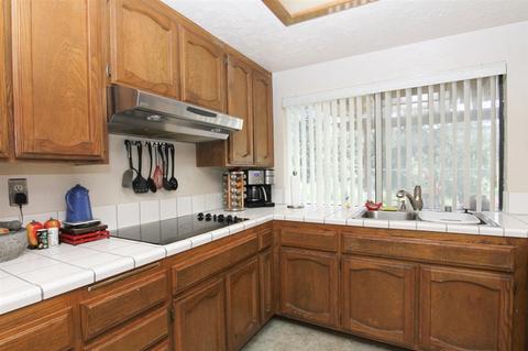 2034 Braidwood St, El Cajon, CA 92020 photo 8
