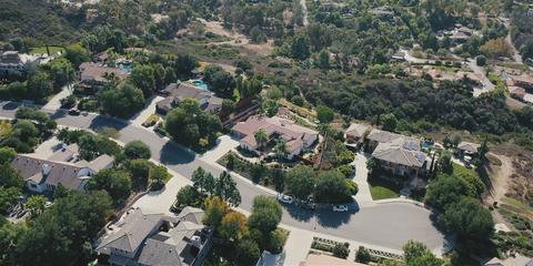 8012 Paseo Esmerado, Carlsbad, CA 92009 photo 2