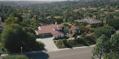 8012 Paseo Esmerado, Carlsbad, CA 92009 photo 4
