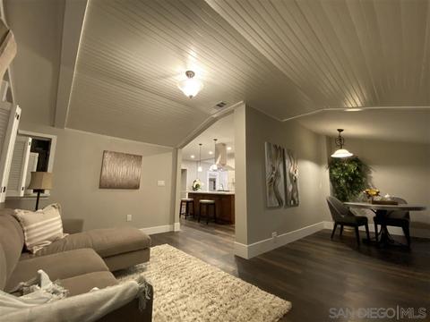 8169 Fairview Ave, La Mesa, CA 91941 photo 3