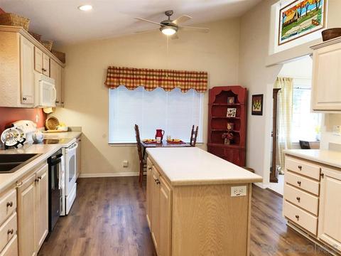 3530 Don Juan Dr, Carlsbad, CA 92010 photo 3