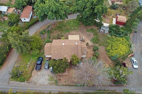 1164 Cabrillo Ln, Vista, CA 92083 photo 2