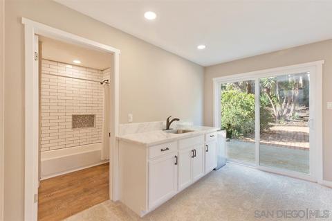 354 Beaumont Dr, Vista, CA 92084 photo 11