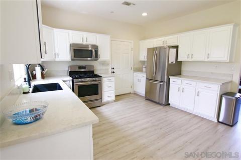 618 Steffy Rd, Ramona, CA 92065 photo 1