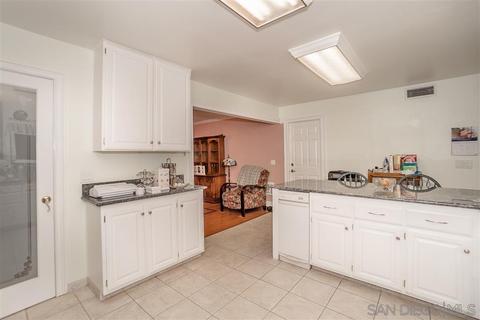 1042 Rice Canyon Rd, Fallbrook, CA 92028 photo 10