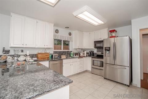 1042 Rice Canyon Rd, Fallbrook, CA 92028 photo 9