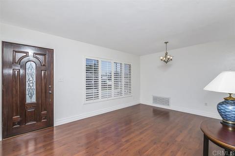 1075 Eucalyptus Dr, El Cajon, CA 92020 photo 3